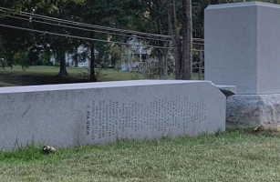 Philadelphia reconstructing damaged veterans memorial