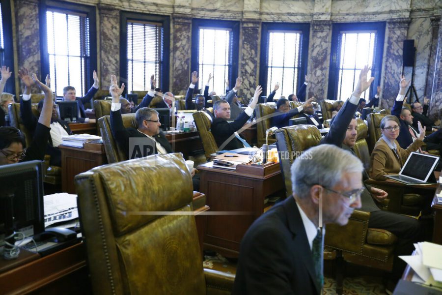 Mississippi Senate OKs teacher pay raise, plan goes to House