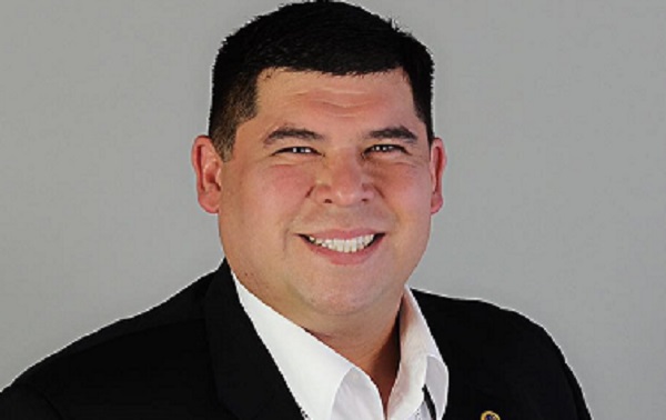 Choctaw chief chosen to help design new Mississippi flag