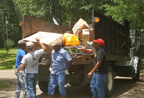 Carthage Trash Turnout Strong Yesterday, Ends Today