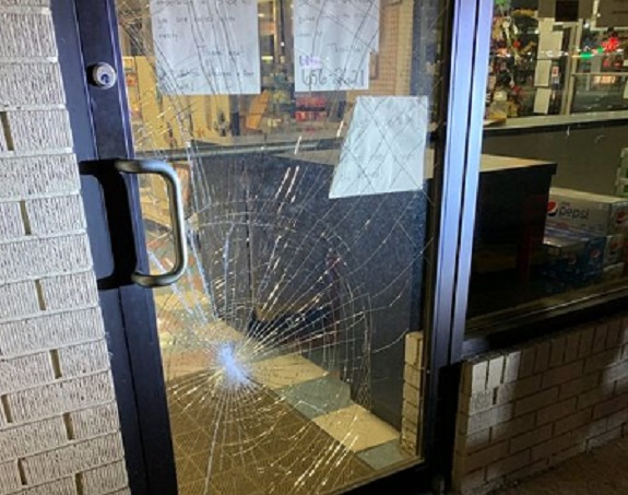 Philadelphia – Attempted Break In At Hospital Discount Drugs on Holland Avenue, Police Are Asking for Your Help