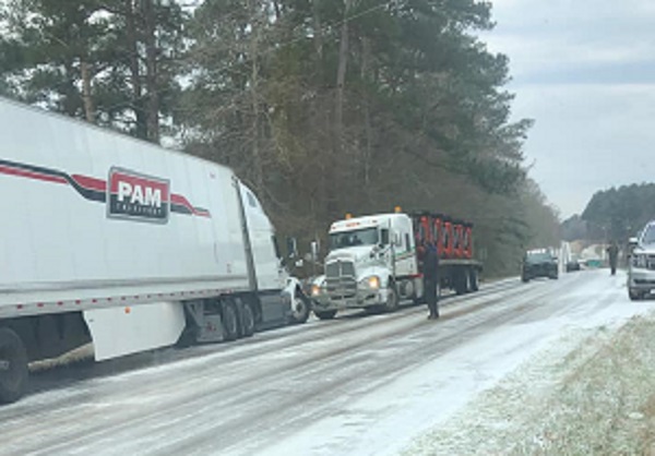 Eye Witness Report – Hwy 16 Remains Closed- 18 Wheelers Blocking Roadway