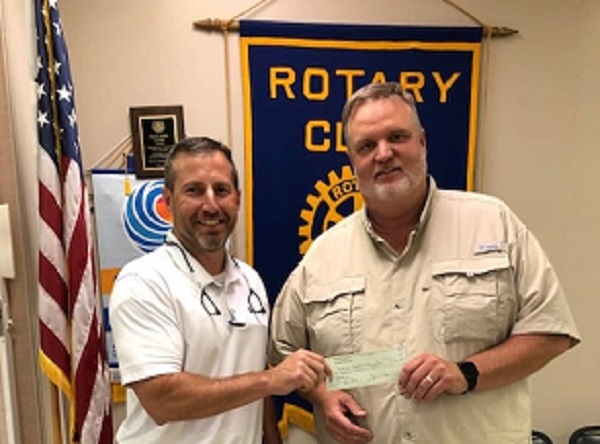 Philadelphia Rotary Club Makes Donation to Love Out Loud Organization