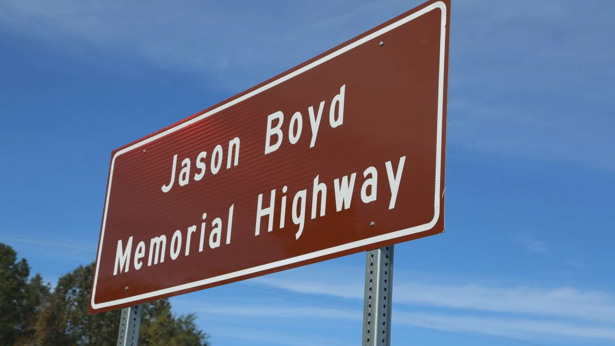 Newton Co. Highway Named for MDOT Employee Boyd