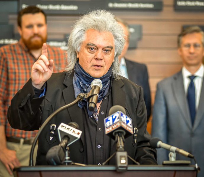 Marty Stewart announces The World of Marty Stewart exhibit at the Two Mississippi Museums in Jackson