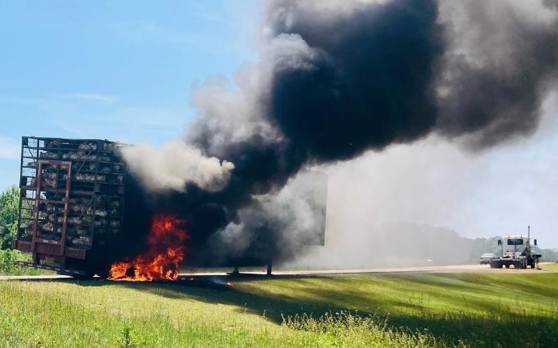 UPDATE: Chicken Truck Fire on HWY 25 in Leake