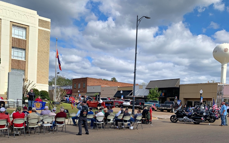 Photos: Veterans Day Program Held in Carthage this Morning