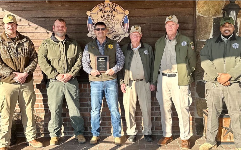Leake County Sheriff’s Office Awarded for Keeping the County Clean
