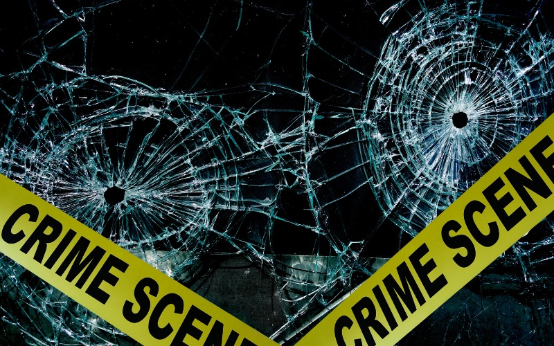 Phone store theft Friday in Philly, police searching for suspects