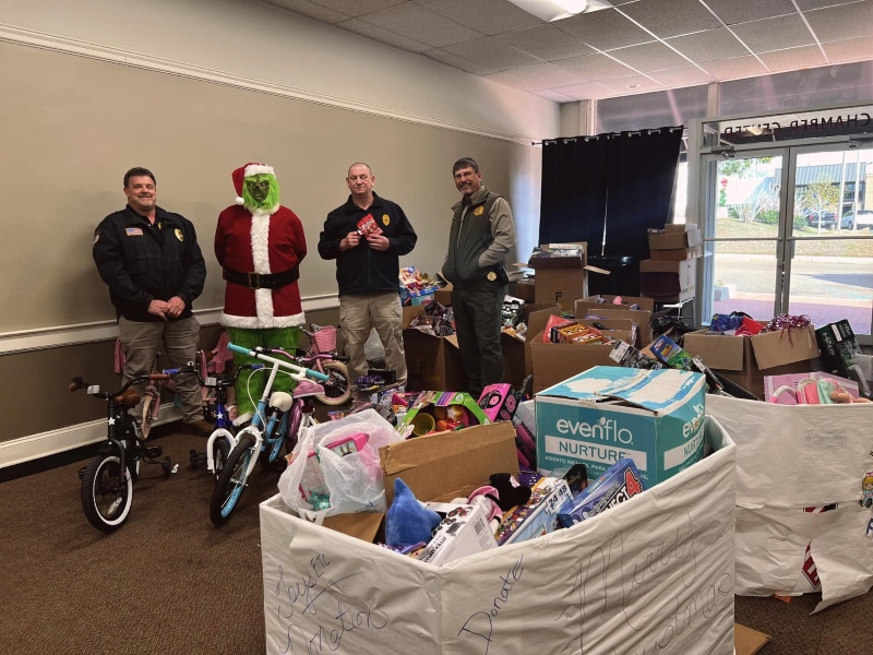 Leake County Law Enforcement Toy Drive a Success
