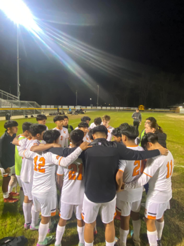 Leake Central boys soccer advances to playoff quarterfinals