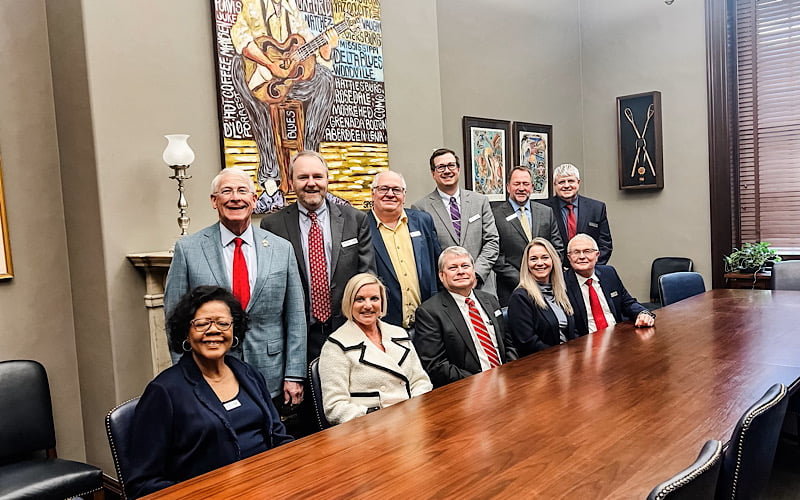 Johnny and Melissa Boswell visit Washington DC with MS Association of Broadcasters to speak with Mississippi politicians