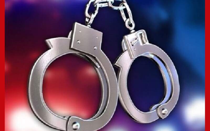 Car Rolls in Neshoba Co., People Run Away From Wreck