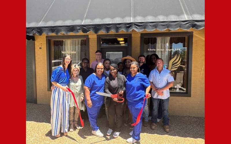 Ribbon Cutting Ceremony: Gloria Divine Angels