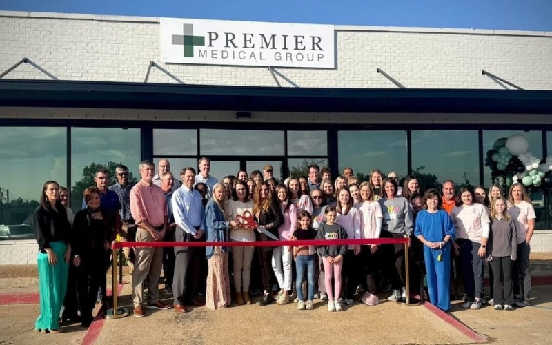 Photo Album: Premier Medical Group Celebrates Grand Opening of New Carthage Facility