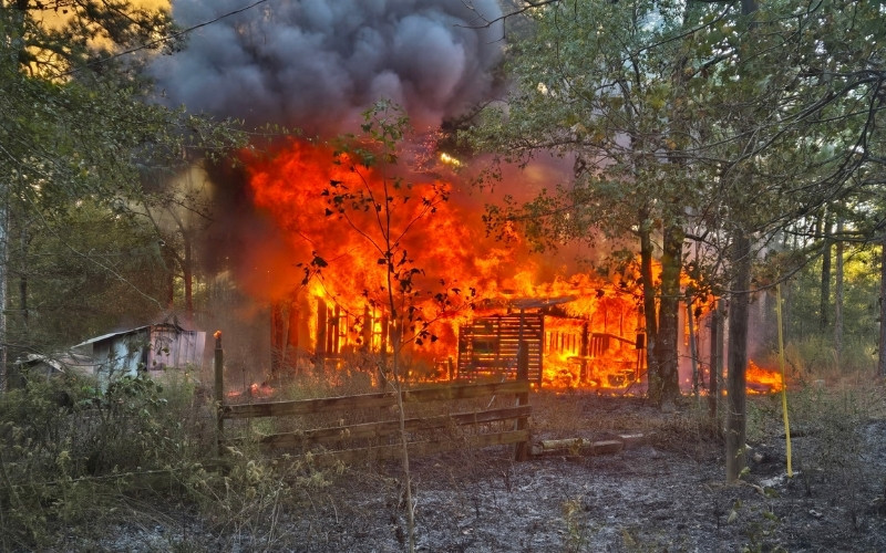 Neshoba Woman Arrested After Admitting She Set Fire to a Vacant Home