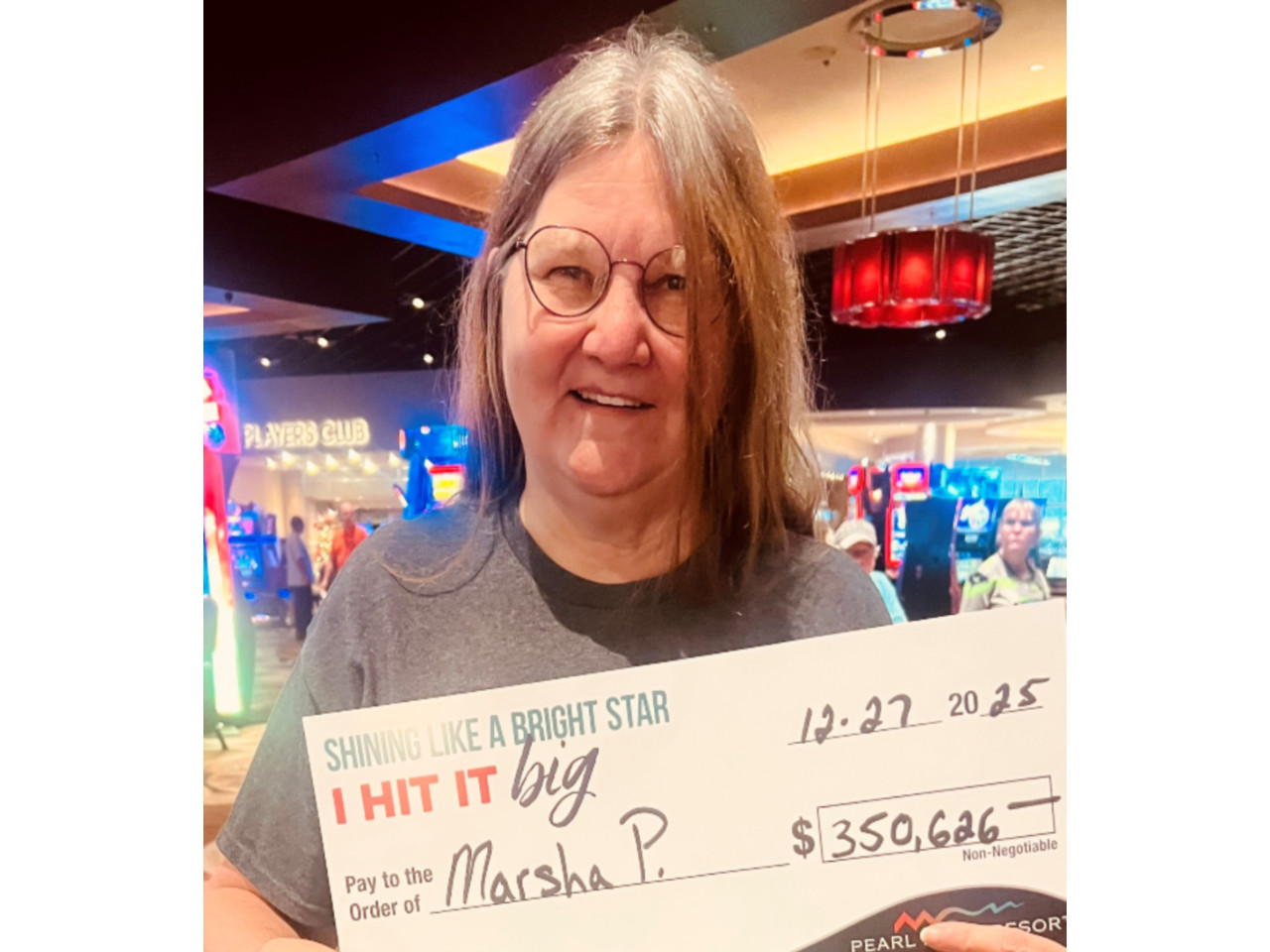 Holiday Jackpot Magic: Alabama Woman Wins Over $350K at Pearl River Resort!
