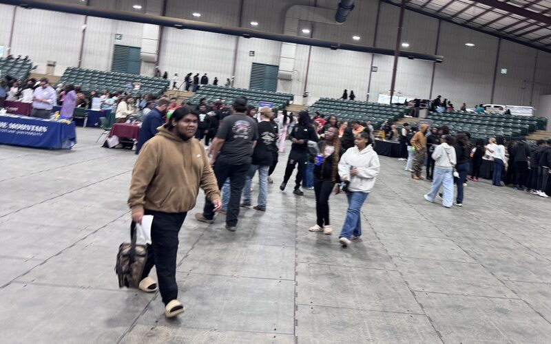 Neshoba County Manufacturing & Career Expo 18 Neshoba County Manufacturing & Career Expo 18
