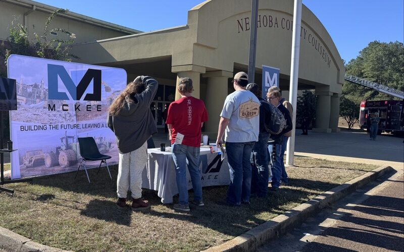Neshoba County Manufacturing & Career Expo 4 Neshoba County Manufacturing & Career Expo 4